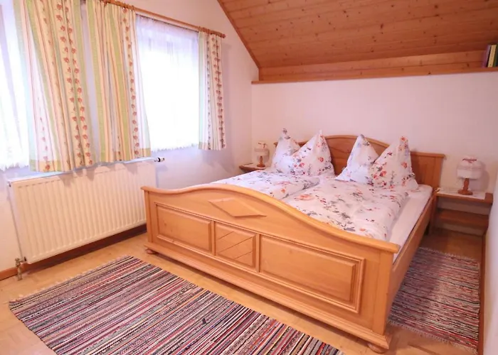 Landhaeusl Lejlighed *